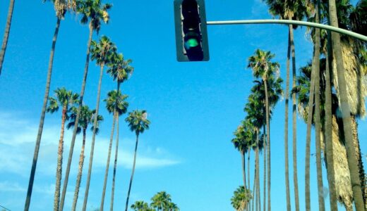 その一言が、改善を止めている― 経営者とシステム屋の“言葉のズレ”という壁 ―